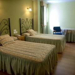Hotel Alpina 2* Стандартный номер фото 2