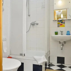 Отель Litinterp Guesthouse Vilnius 2* Стандартный номер с различными типами кроватей фото 4