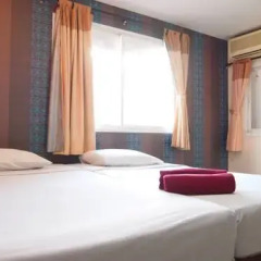 Отель Four Sons Place 2* Стандартный номер с 2 отдельными кроватями фото 5