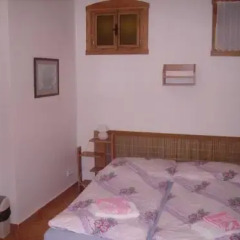 Отель Zlaty Jelen Апартаменты с различными типами кроватей фото 2