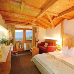 Отель Landsitz Stroblhof 4* Стандартный номер