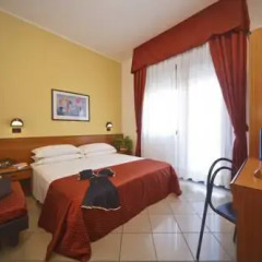 Hotel Ostuni 3* Стандартный номер фото 4