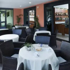Hotel Ostuni 3* Стандартный номер фото 8