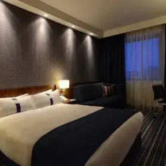Отель Holiday Inn Express Warsaw Airport 3* Стандартный номер с различными типами кроватей фото 24