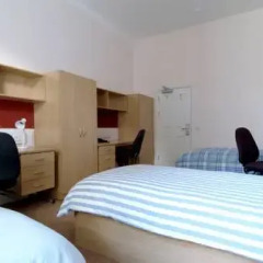 Отель LSE Passfield Hall 2* Стандартный номер с различными типами кроватей (общая ванная комната)