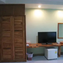 Nakara Montra Hotel 3* Номер Делюкс с различными типами кроватей фото 3
