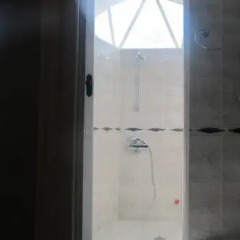Отель Tsisana Guest House Стандартный номер с двуспальной кроватью фото 20