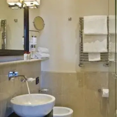 Отель Be-One Art and Luxury Home 4* Улучшенный номер с различными типами кроватей фото 6