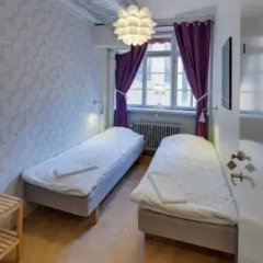 Castanea Old Town Hostel Стандартный номер с 2 отдельными кроватями (общая ванная комната) фото 7