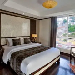 Golden Lotus Luxury Hotel 3* Представительский номер с различными типами кроватей фото 4
