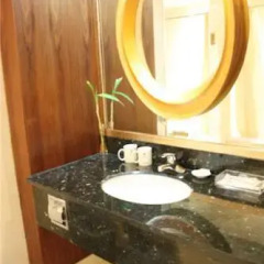 Отель Nanyuan Inn Moganshan Road 3* Улучшенный номер с различными типами кроватей фото 6