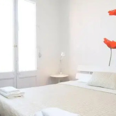 Апартаменты Rent4Days Ramblas Apartments Апартаменты фото 36