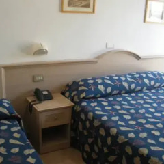 Hotel Mimosa 3* Стандартный семейный номер фото 3
