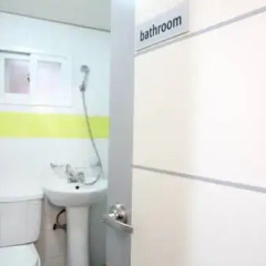 Отель K-POP GUESTHOUSE Seoul Station 2* Стандартный номер с двуспальной кроватью (общая ванная комната) фото 7
