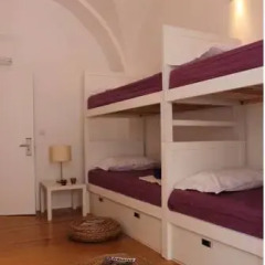 Lost Inn Lisbon Hostel Кровать в общем номере