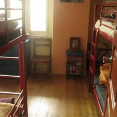 Отель Peniche Shoreline Guides Кровать в общем номере двухъярусные кровати фото 6