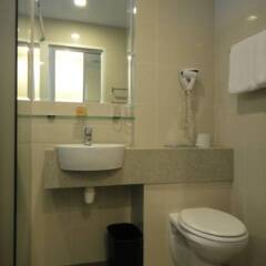 Отель Hilton Garden Inn Singapore Serangoon 4* Стандартный номер с различными типами кроватей фото 3