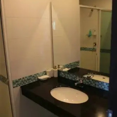 Отель Rojjana Residence 2* Стандартный номер двуспальная кровать фото 9