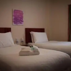 Queens Promenade Hotel 3* Стандартный номер с 2 отдельными кроватями фото 7