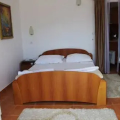 Апартаменты Apartments and Rooms Teona Студия с различными типами кроватей фото 12