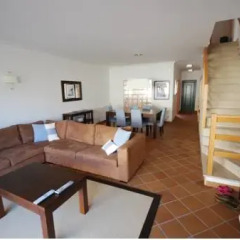 Отель Luxury Townhouse in Praia D'El Rey Вилла разные типы кроватей фото 20