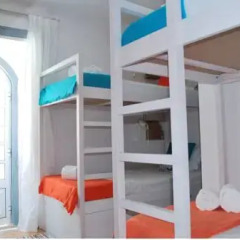 Ale-Hop Albufeira Hostel Кровать в общем номере с двухъярусной кроватью фото 9