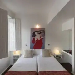 Отель Fine Arts Guesthouse 4* Стандартный номер с 2 отдельными кроватями