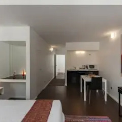 Отель Fine Arts Guesthouse 4* Стандартный номер с 2 отдельными кроватями фото 13