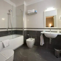 Отель iH Hotels Roma Dei Borgia 4* Стандартный номер с различными типами кроватей фото 5