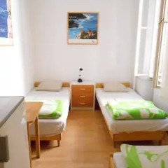 HBC Hostel Стандартный номер с различными типами кроватей