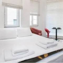 Manon Hostel Galata Студия разные типы кроватей фото 2