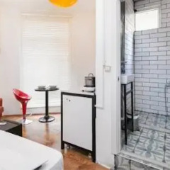 Manon Hostel Galata Студия разные типы кроватей фото 28