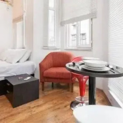 Manon Hostel Galata Студия разные типы кроватей фото 22