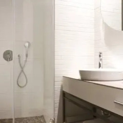 Jump INN Hotel Belgrade 4* Люкс повышенной комфортности с различными типами кроватей фото 8