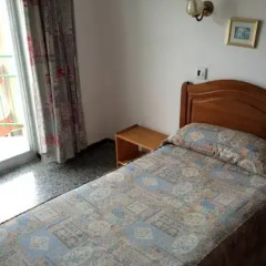 Отель Hostal Juan Palma Стандартный номер с различными типами кроватей фото 4