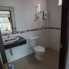 Отель 91 Residence Patong Beach 3* Улучшенный люкс с различными типами кроватей фото 9