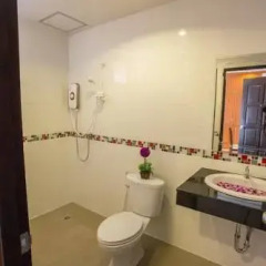 Отель 91 Residence Patong Beach 3* Студия с различными типами кроватей фото 4