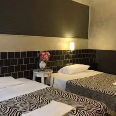 Pop Inn Hostel Стандартный номер с различными типами кроватей фото 18