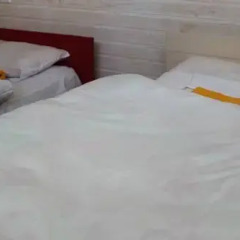 Oazis Hostel Кровать в общем номере фото 24