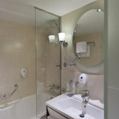 Radisson Blu Badischer Hof Hotel 4* Улучшенный номер с различными типами кроватей фото 6
