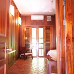 Отель Lotus Villa 3* Стандартный номер с двуспальной кроватью фото 16