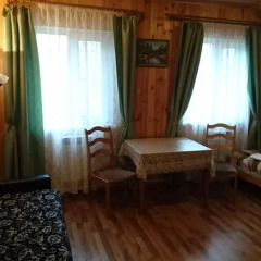 Гостиница Guest House Berezka в Тихвине отзывы, цены и фото номеров - забронировать гостиницу Guest House Berezka онлайн Тихвин комната для гостей фото 4
