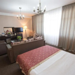 Hotel Classic 4* Улучшенный номер с разными типами кроватей фото 4