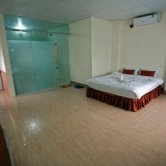 Avi Airport Hotel 2* Улучшенный номер с различными типами кроватей фото 5