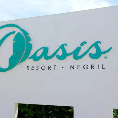 Отель Oasis Resort городской автобус