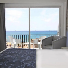 Java Hotel 4* Улучшенный номер с различными типами кроватей фото 2