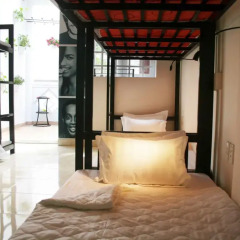 Saigon Friends Hostel Кровать в общем номере с двухъярусной кроватью фото 6