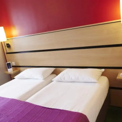 Отель Kyriad Paris 10 - Canal Saint Martin - République 3* Стандартный номер с 2 отдельными кроватями