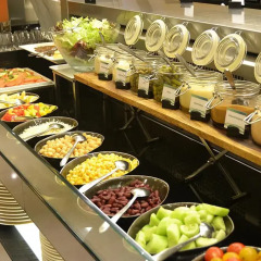 Отель Park Rotana питание