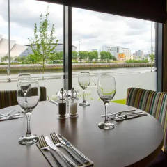 Отель Premier Inn Glasgow Pacific Quay питание фото 3
